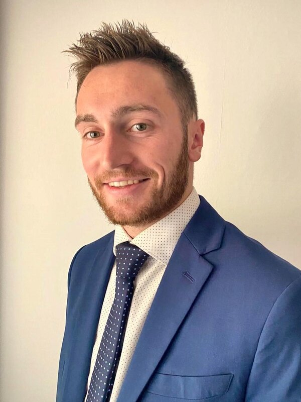 Portrait de Louison Miquel, nouveau Country Manager de Deutsche Windtechnik SARL
