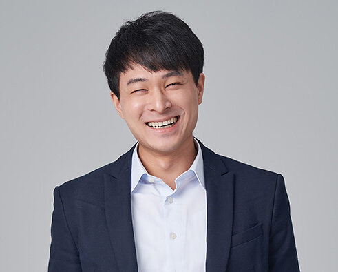 Hao-Wei Chiu as Country Manager Taiwan